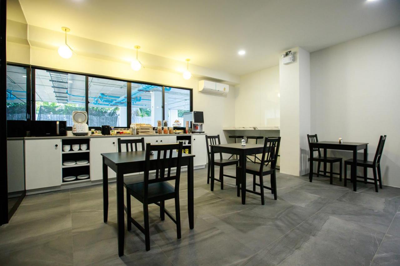 Sr Grand Hotel Chiangmai Chiang Mai Exterior photo